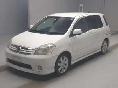 Toyota RAUM