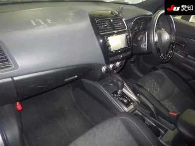 Mitsubishi RVR