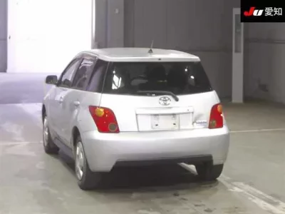Toyota IST