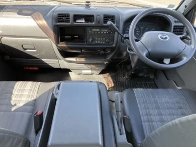 Mazda BONGO VAN