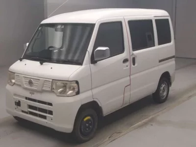 Nissan CLIPPER VAN