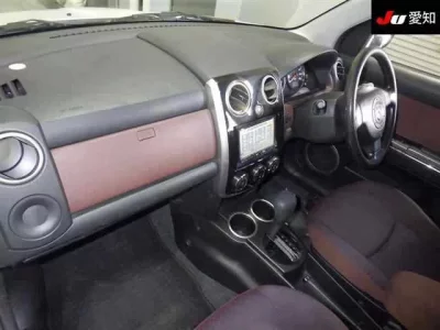 Mazda VERISA