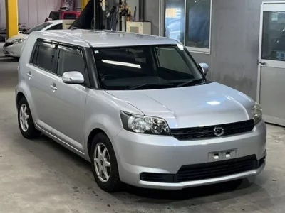 Toyota COROLLA RUMION