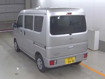 Nissan CLIPPER VAN