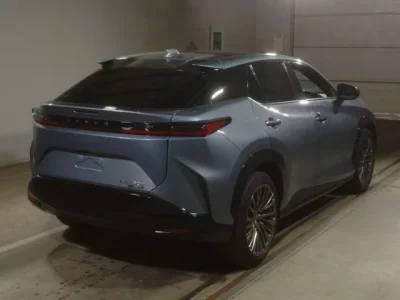 Lexus RZ