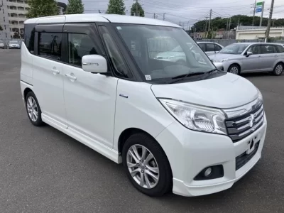 Mitsubishi DELICA D2