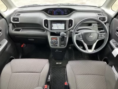 Mitsubishi DELICA D2