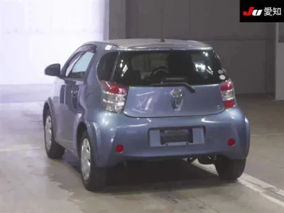 Toyota IQ