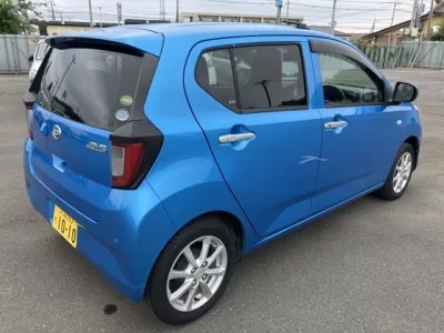 Daihatsu MIRA E S