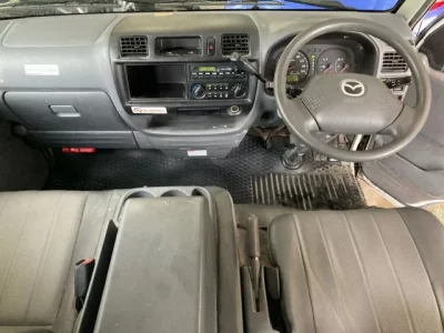 Mazda BONGO VAN