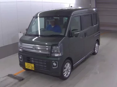 Nissan CLIPPER RIO