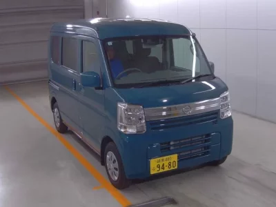 Nissan CLIPPER VAN