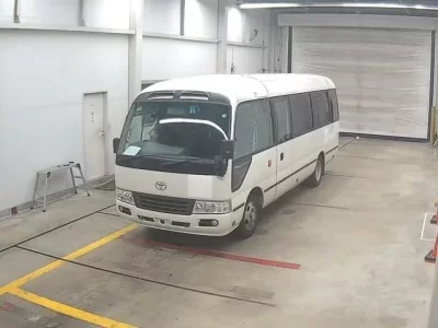 Toyota COASTER