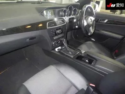 Mercedes-Benz C CLASS WAGON