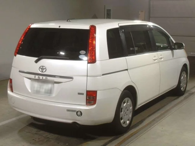 Toyota ISIS