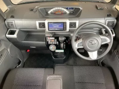 Toyota PIXIS MEGA