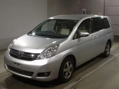 Toyota ISIS