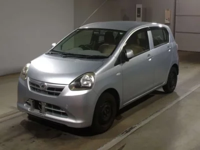 Daihatsu MIRA E S