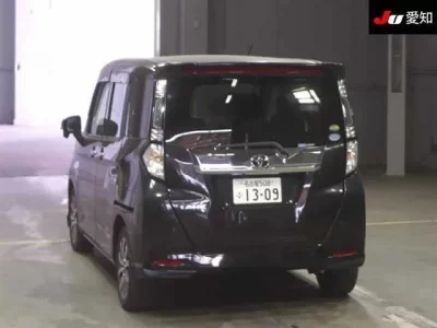 Toyota TANK