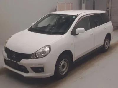 Mitsubishi LANCER VAN