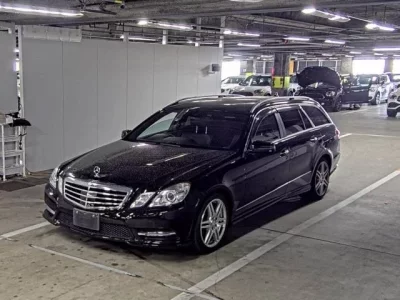 Mercedes-Benz E CLASS WAGON