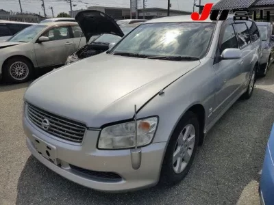 Nissan STAGEA