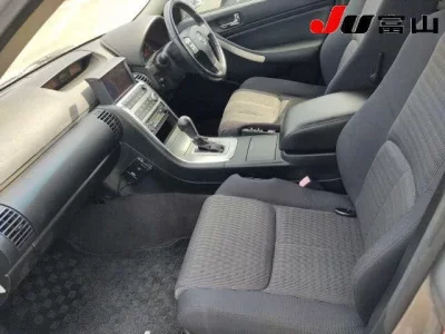 Nissan STAGEA