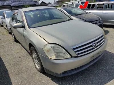 Nissan TEANA