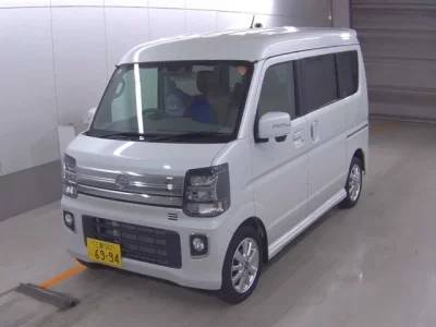 Nissan CLIPPER RIO