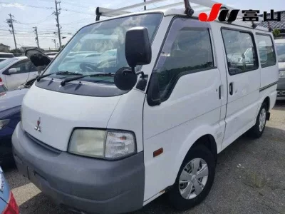 Mitsubishi DELICA TRUCK