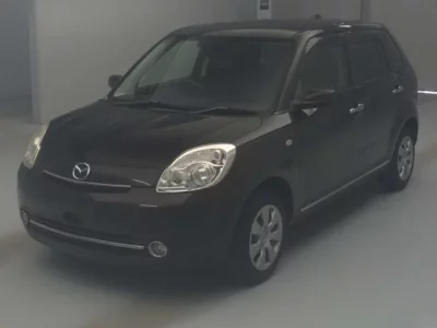 Mazda VERISA