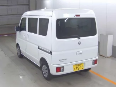 Nissan CLIPPER VAN