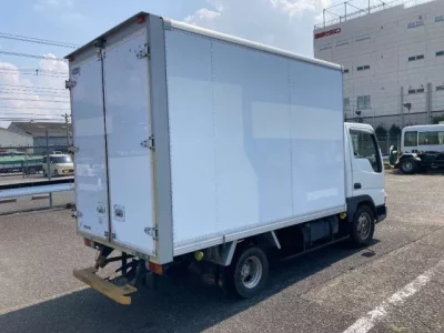 Mazda TITAN