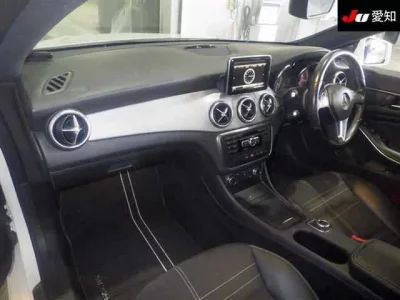Mercedes-Benz CLA CLASS