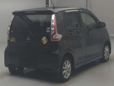 Mitsubishi EK CUSTOM
