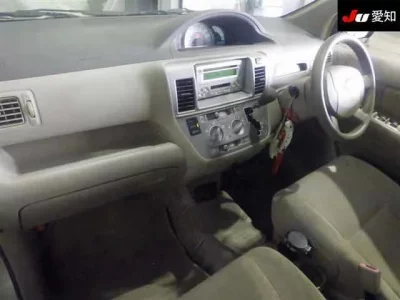 Toyota RAUM