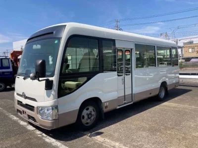 Toyota COASTER