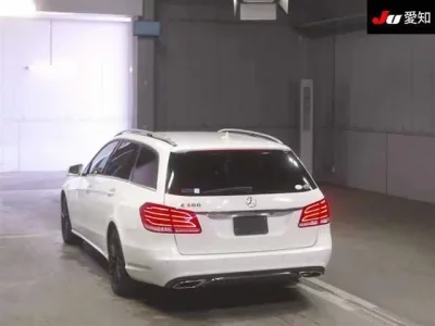 Mercedes-Benz E CLASS WAGON