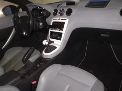 Peugeot RCZ