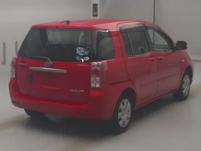 Toyota RAUM