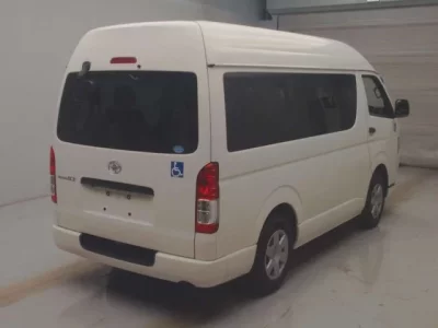 Toyota REGIUS ACE VAN