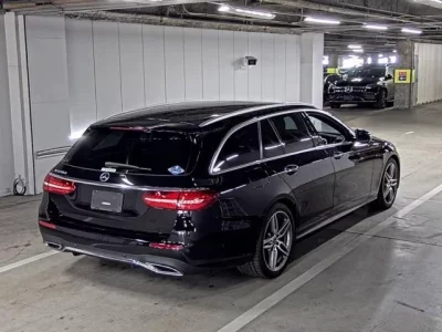 Mercedes-Benz E CLASS WAGON