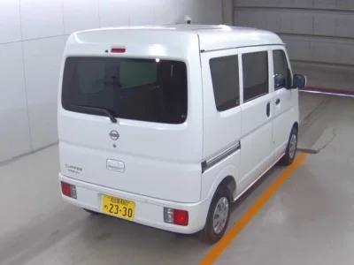 Nissan CLIPPER VAN