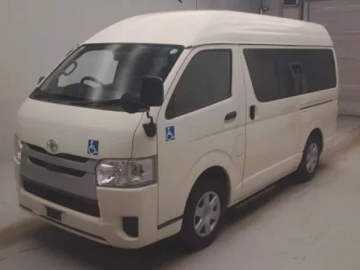Toyota REGIUS ACE VAN