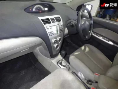Toyota BELTA