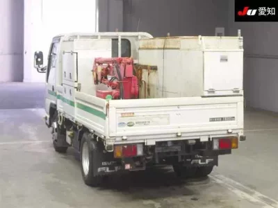 Isuzu ELF