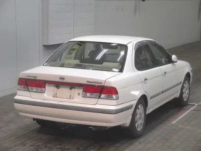 Nissan SUNNY