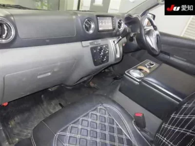 Nissan CARAVAN VAN