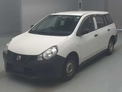 Nissan AD