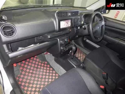 Toyota SUCCEED
